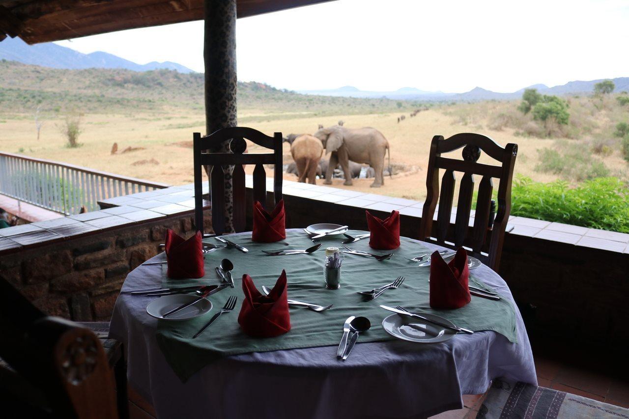 Ngulia Safari Lodge Tsavo Exterior photo